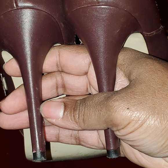 Heel Sandal - Picture 6 of 6